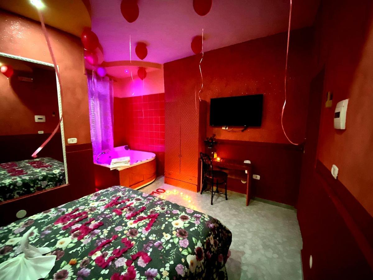 Hotel Napoleon-Cuore Qualiano Esterno foto